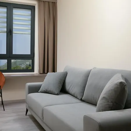 Antonio ホテル 4*