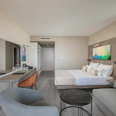 Antonio Hotel