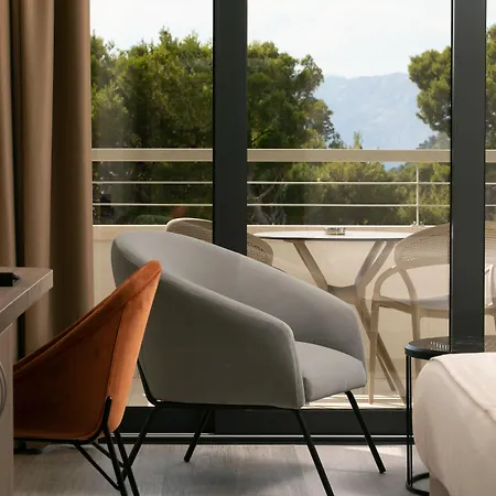 Antonio 4* Makarská